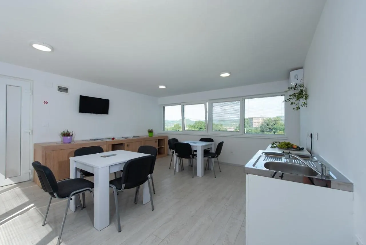 Hotel Potpican 0*,  Croatia